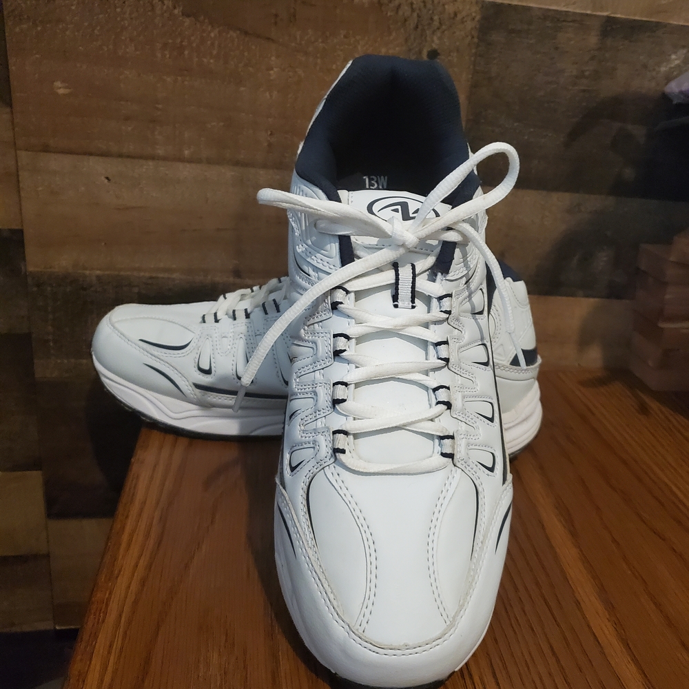 Athletic Works Black and White Sneakers for Versatile Style Men's Size 13W EUC
